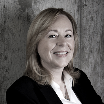 Lori-Bader-bw picture of Lori Bader